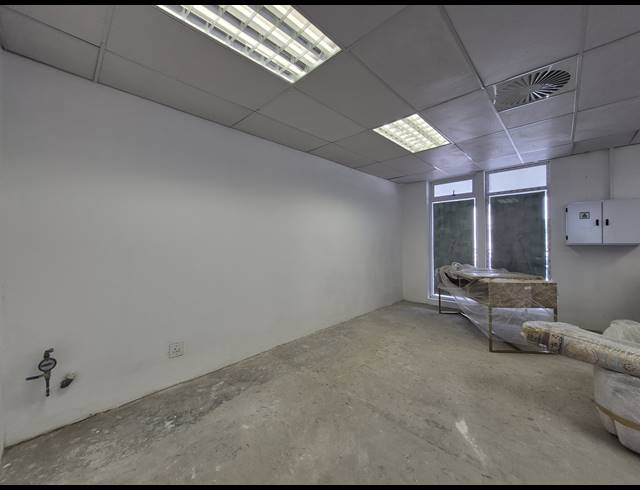 108M² RETAIL TO LET IN ILLOVO